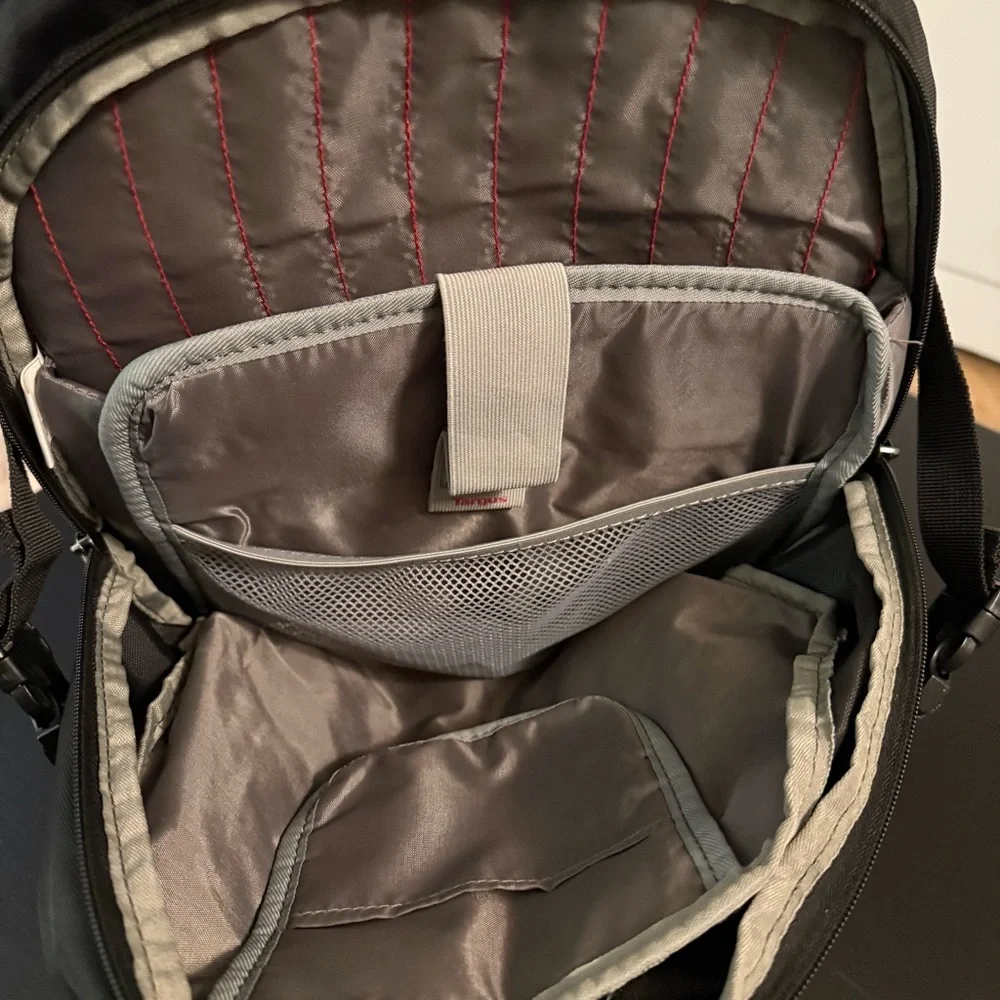 Targus Black and Red Men's‎ Backpack